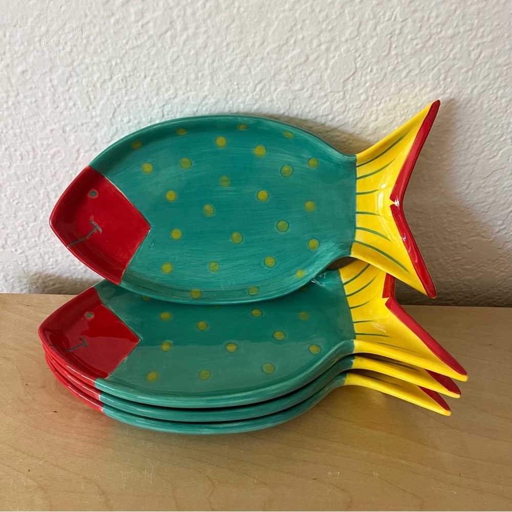 4 Foreside Vintage Colorful Fish Shaped Ceramic Plates